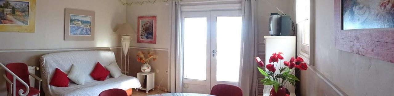 Locaspera Apartment Speracedes ภายนอก รูปภาพ